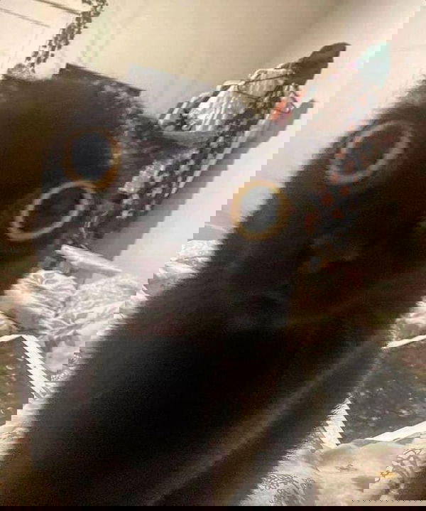 Avatar of azzie