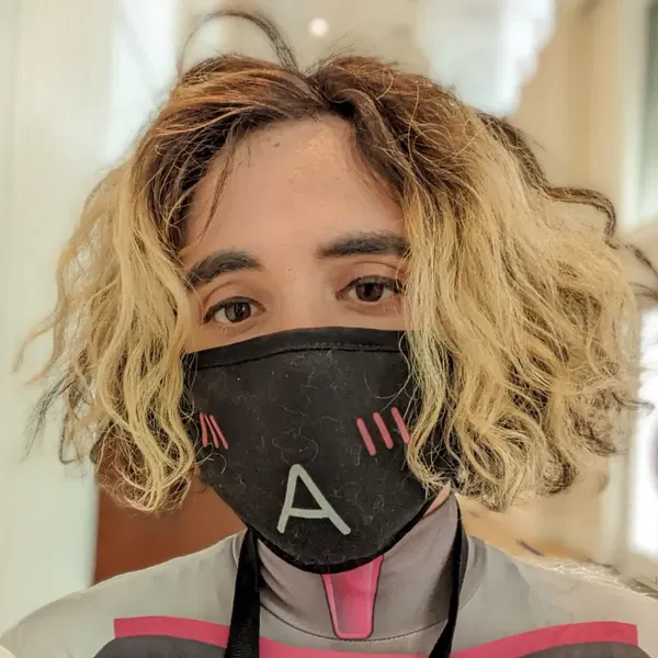 Avatar of FoxxishFemboy