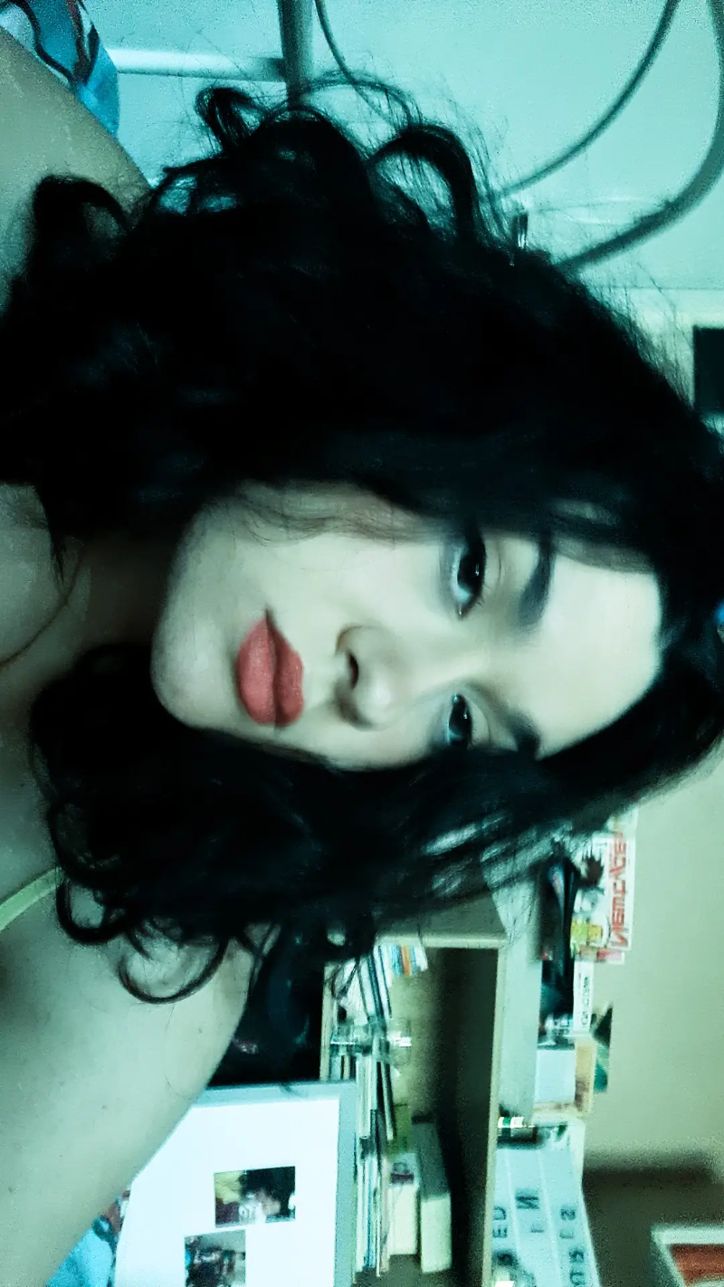 Avatar of _neliaki