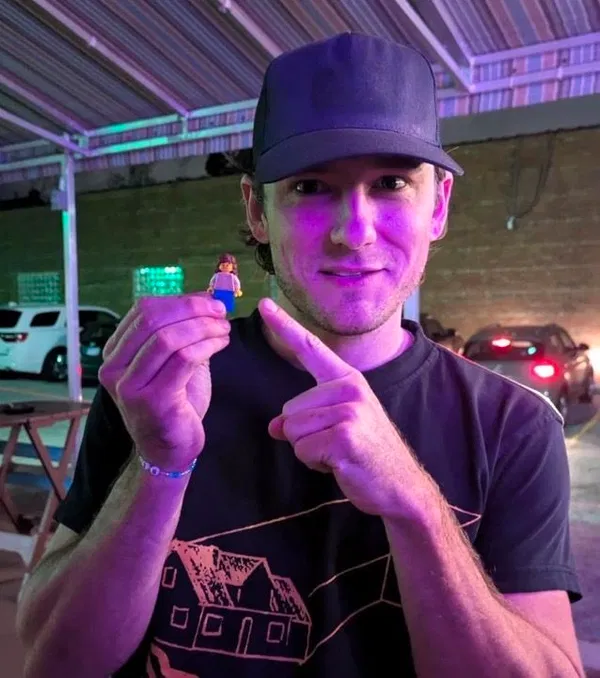 Avatar of malssuperawesomebots