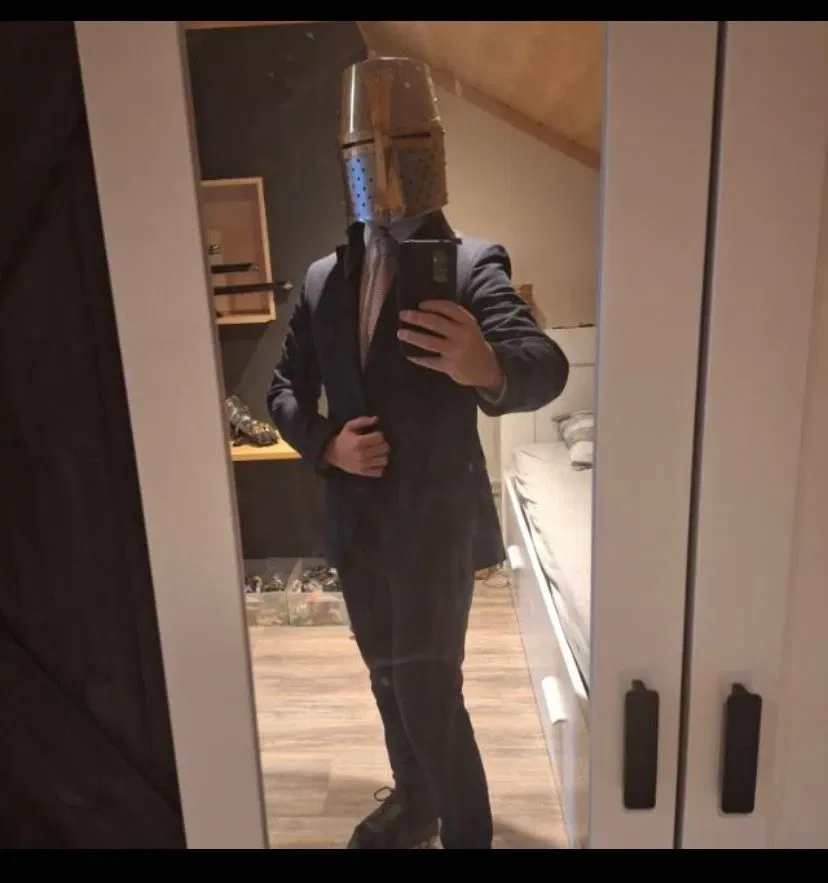 Avatar of The_Warden_Main 