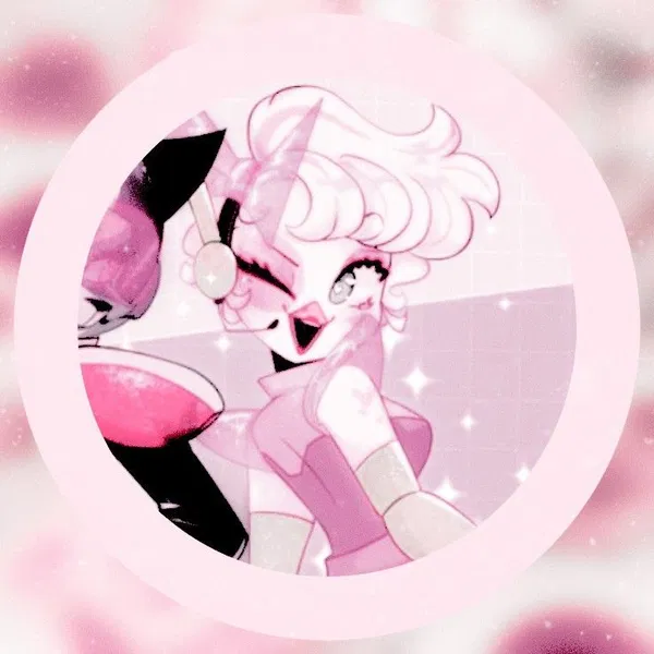 Avatar of noelle_holiday <3