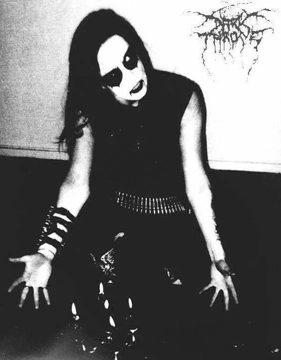 Avatar of HelplessBisexual 