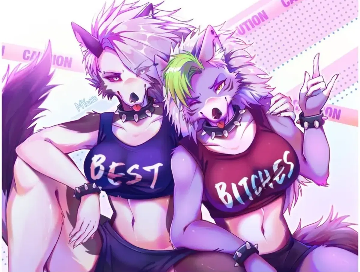 Avatar of Loona and Roxanne 