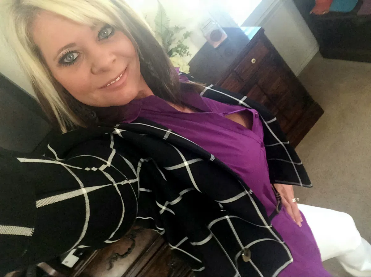 Avatar of Chelle_34DDD 
