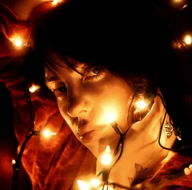 Avatar of Billie Eilish [CHRISTMAS - WLW]