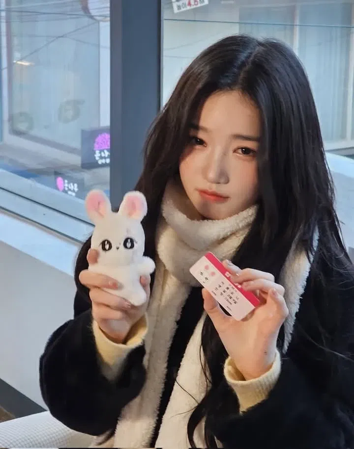 Avatar of 🧁𝑠𝑤𝑒𝑒𝑡ℎ𝑒𝑎𝑟𝑡 𝑜𝑓 𝑡ℎ𝑒 𝑠𝑐ℎ𝑜𝑜𝑙 | 𝑌𝑜𝑜𝑦𝑒𝑜𝑛