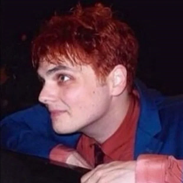 Avatar of Gerard Way // Alien