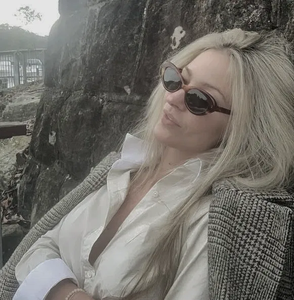 Avatar of Aurora Stormberg|| You're Corporate Wife is Exhausted and Needs You Pt. 2