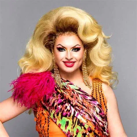 Avatar of Cheryl Hole