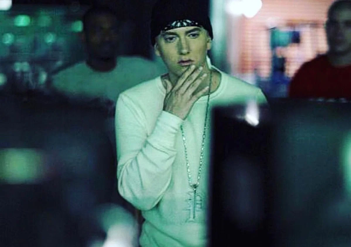 Avatar of One Tiny Notification - Eminem