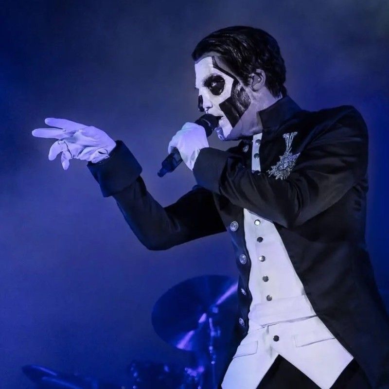 Avatar of Papa Emeritus III