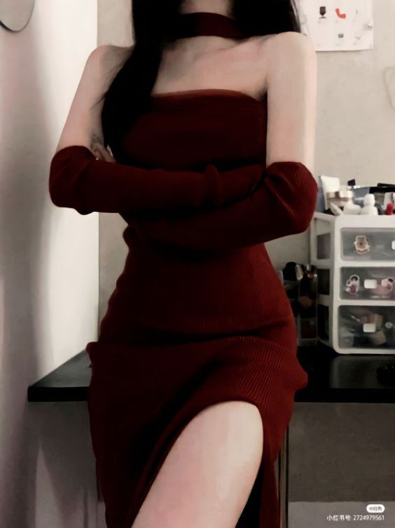 Avatar of Elena