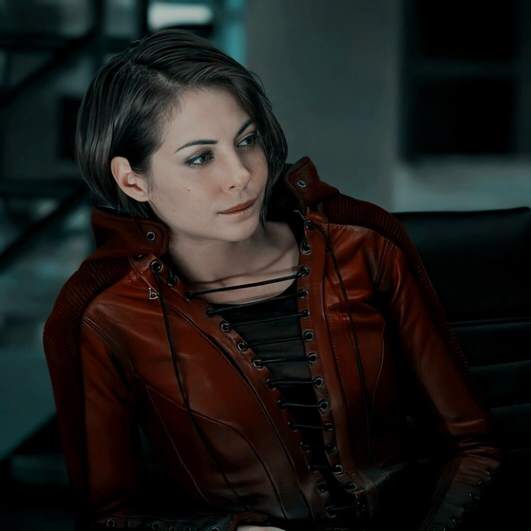 Avatar of Thea Queen