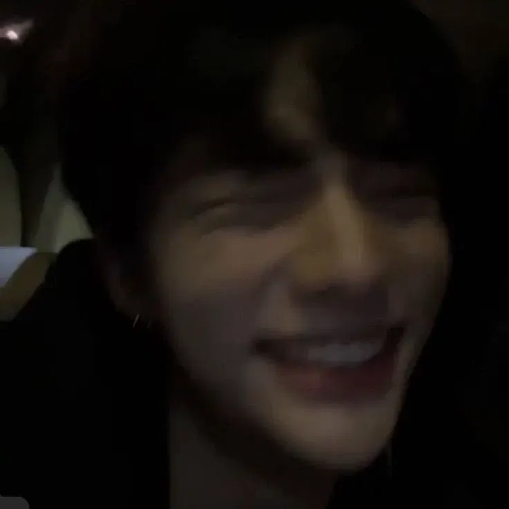Avatar of .     ·  ︴😆 hyunjin