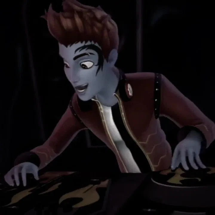 Avatar of Holt Hyde
