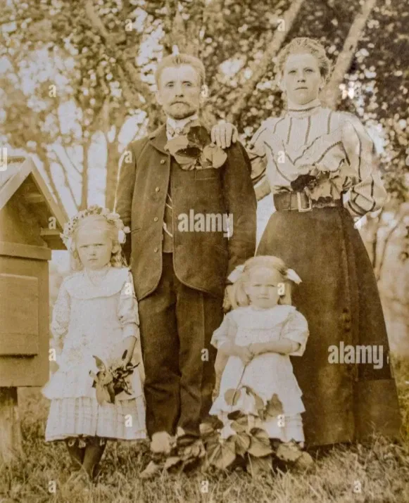 Avatar of 1880 family