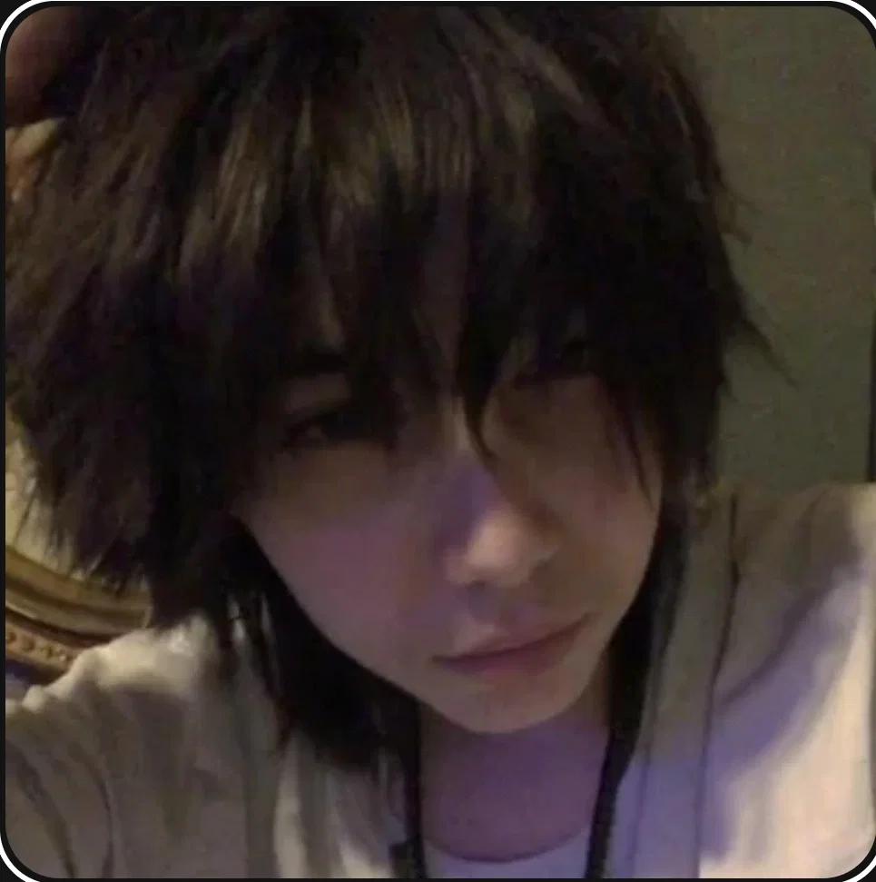 Avatar of Obsessed loser bf