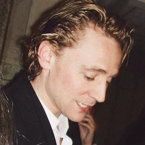 Avatar of Tom Hiddleston