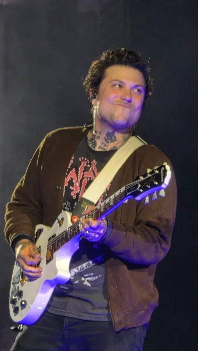 Avatar of Frank Iero 𐔌՞. .՞𐦯