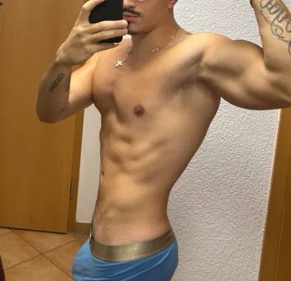 Avatar of Mateo Laura 