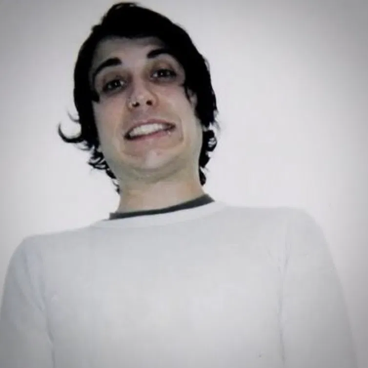Avatar of Frank Iero