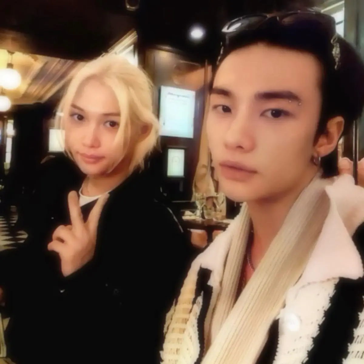 Avatar of Hyunjin & Felix – Model Throuple