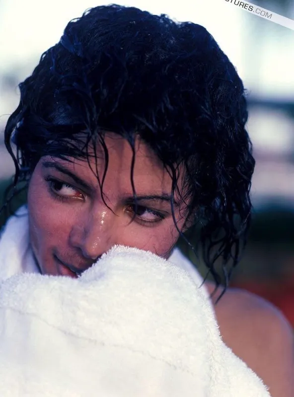 Avatar of 𑣲 Michael Jackson  ̊. ᵎᵎ