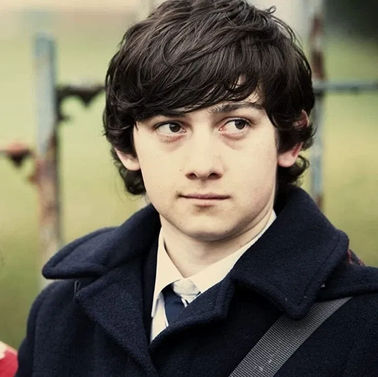 Avatar of Oliver Tate.