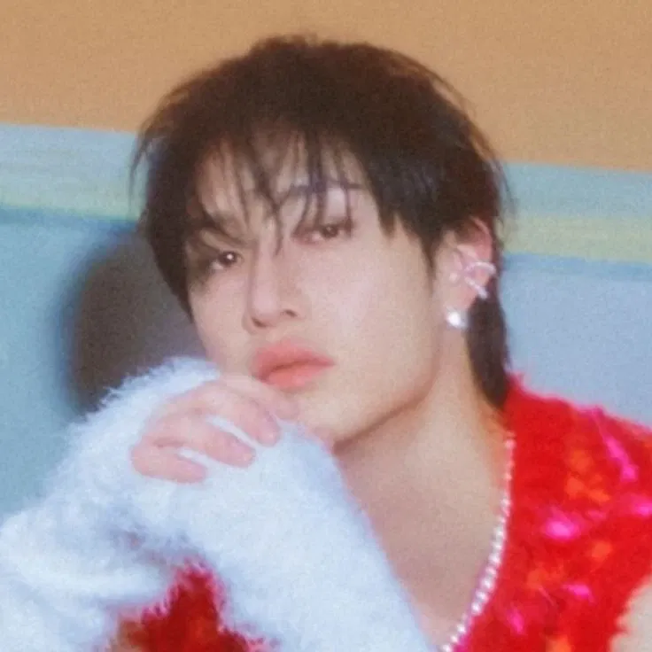 Avatar of Bangchan { Highschool  sweethearts } 