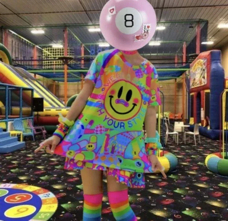 Avatar of Femboy roomate