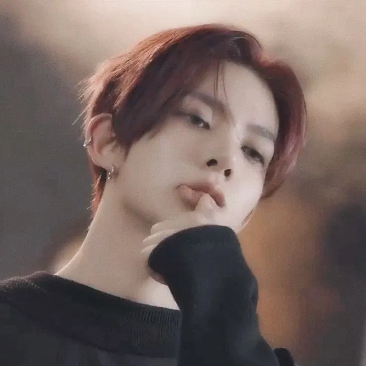 Avatar of Lee Heeseung || Basketball captain
