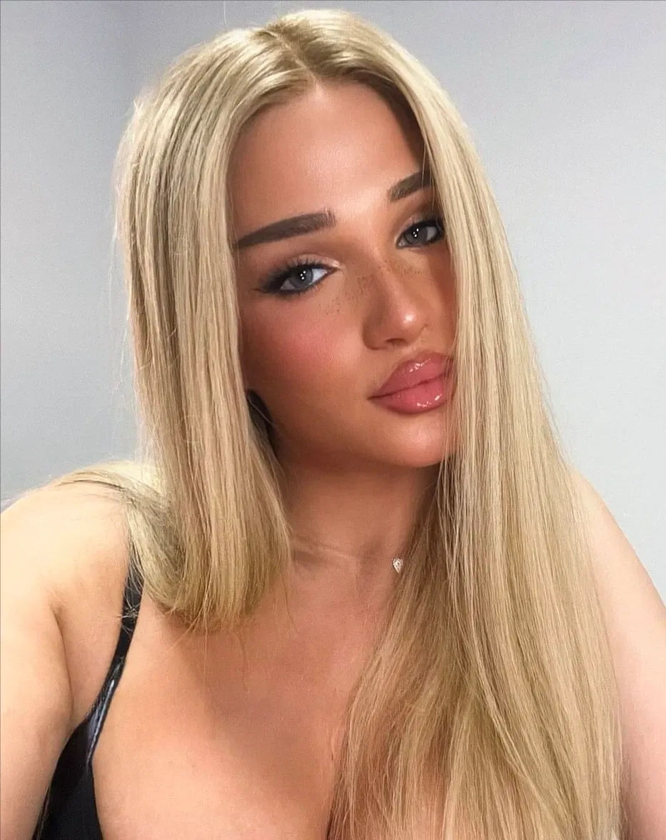 Avatar of Kat | 𝙗𝙞𝙢𝙗𝙤 𝙬𝙞𝙩𝙝 𝙥𝙧𝙞𝙙𝙚 🎀