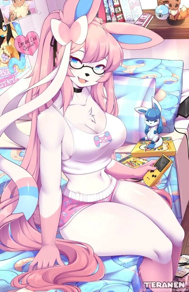 Avatar of Sylveon (roommate)