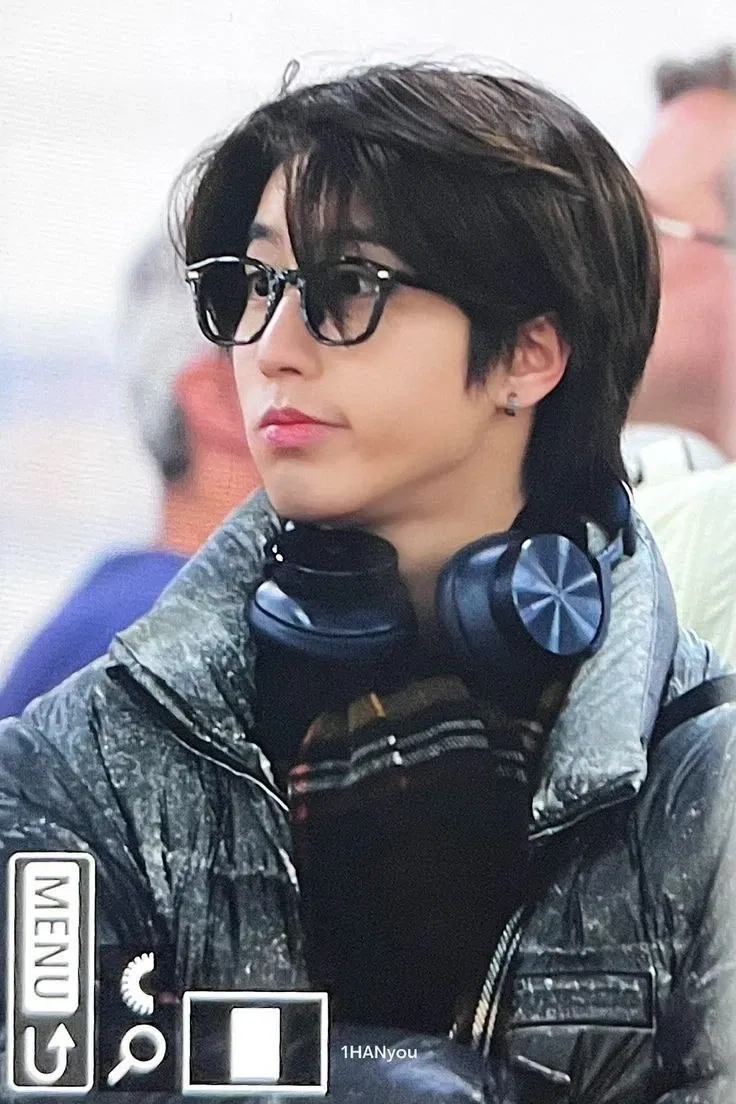 Avatar of Han Jisung (grunge nerd)