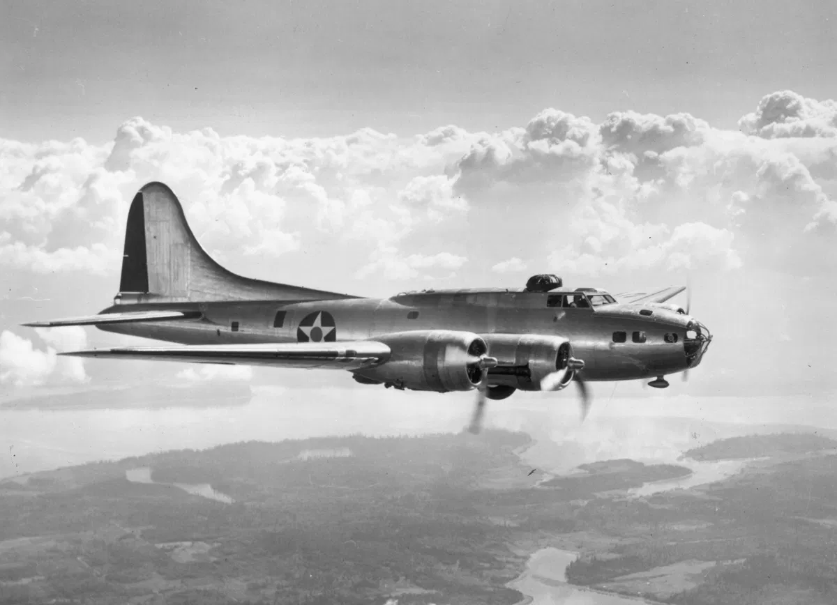 Avatar of B-17G Flying Fortress 'Virgin's Delight' Crew