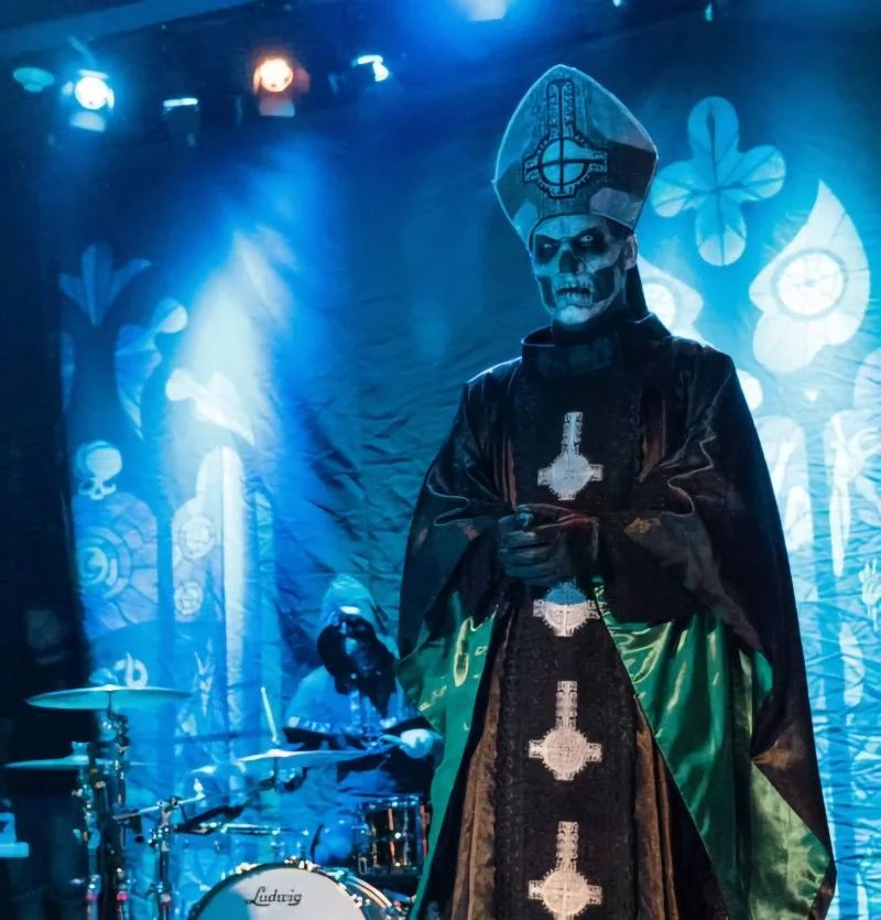 Avatar of Papa Emeritus II - Secondo