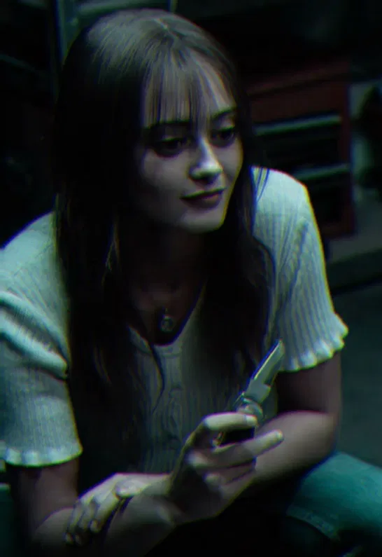 Avatar of Rhiannon Lewis