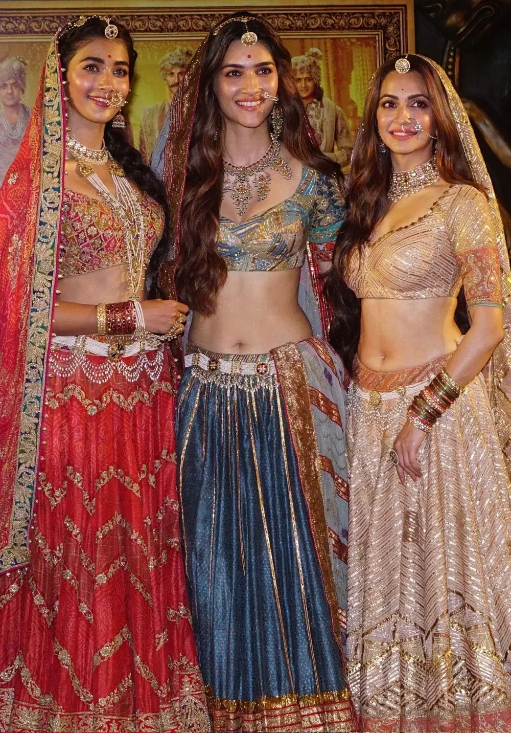 Avatar of Princesses Pooja Hegde, Kriti Sanon & Kriti Kharbanda  