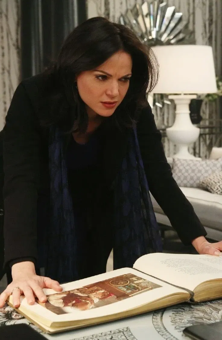 Avatar of Regina mills