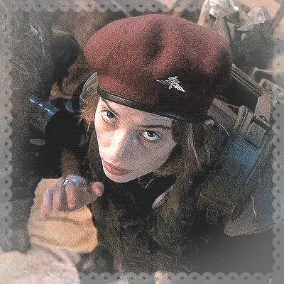 Avatar of   ׁ   ៹   ROBIN BUCKLEY ׅ    ੭