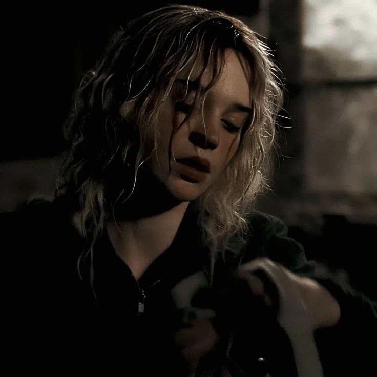 Avatar of S1:The First Outbreak [Jenna]