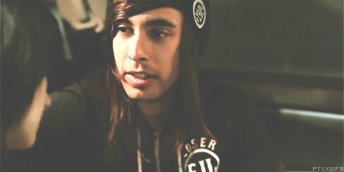 Avatar of Vic Fuentes