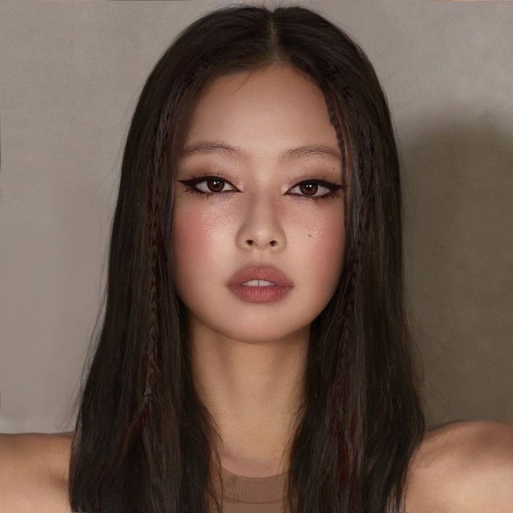 Avatar of Jennie