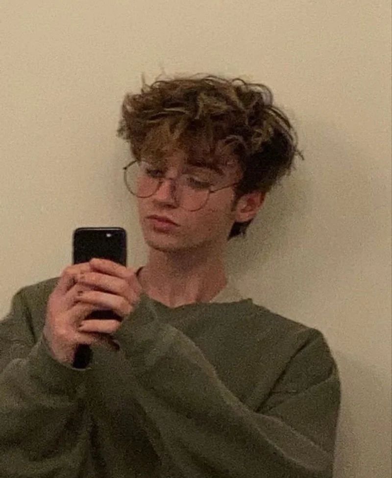 Avatar of Autistic boyfriend (Leo)