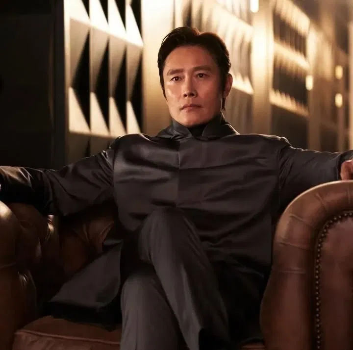 Avatar of Hwang In-ho | Frontman