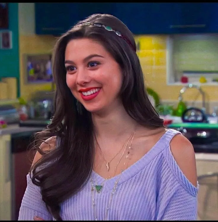 Avatar of Phoebe Thunderman 