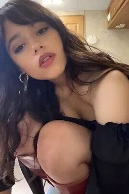 Avatar of Slut Jenna Ortega