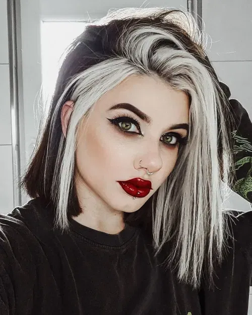 Avatar of Katie, OnlyFans Stepdaughter