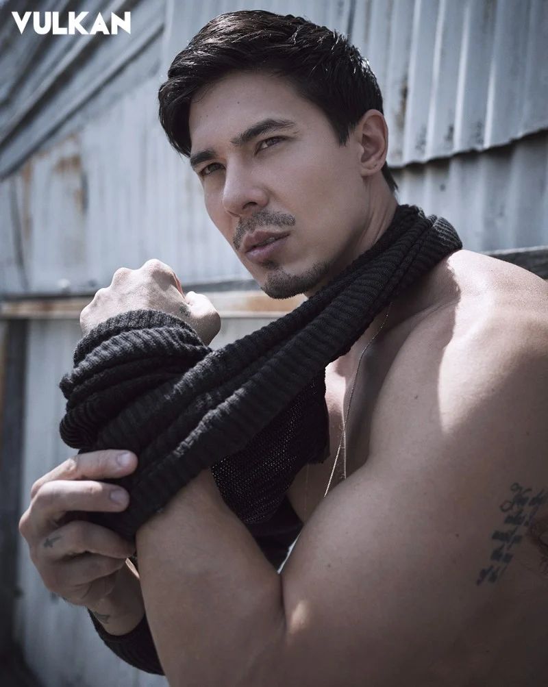 Avatar of Lewis Tan